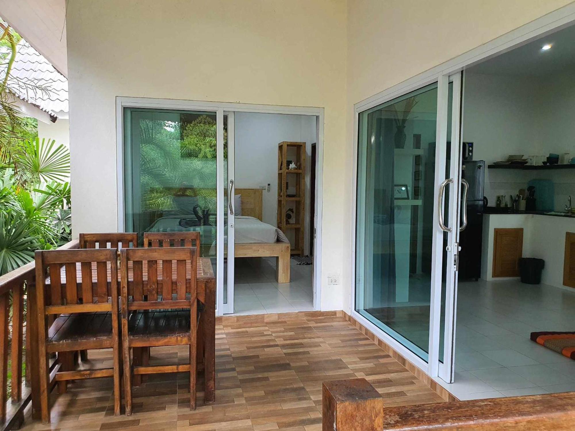 Niniari House Thongsala Exterior foto