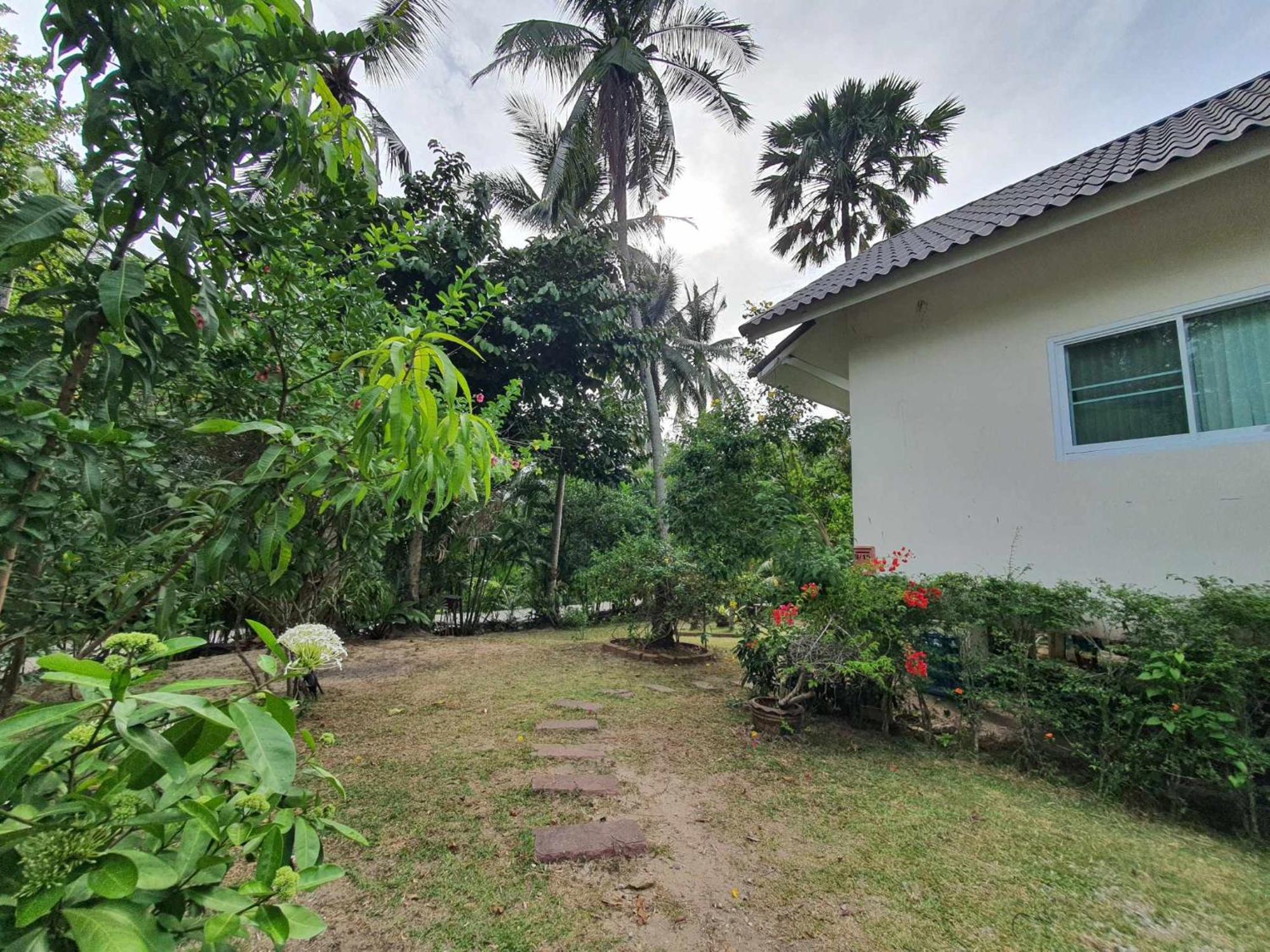 Niniari House Thongsala Exterior foto